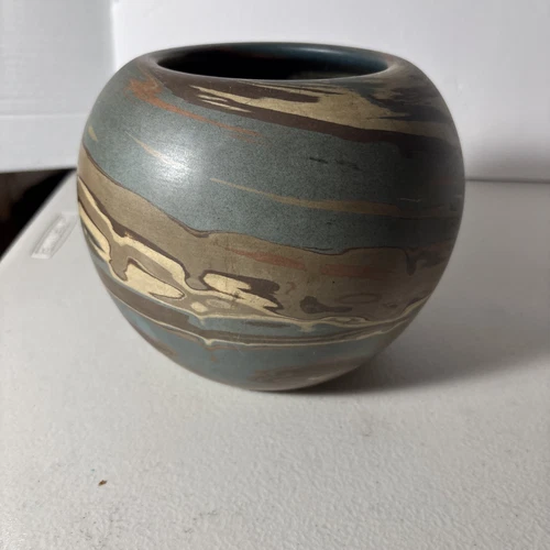 Niloak Mission Swirl Art Pottery Rosebowl Vase-1st Art Mark  6” T X 6.25”W