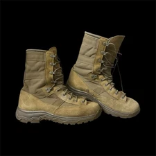 Danner Reckoning 8” Coyote Hot EGA Boots – Size 8.5D – USMC Issue 