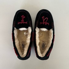 UGG Australia Brett Water Resistant Black Suede Moccasin Slippers, size 5