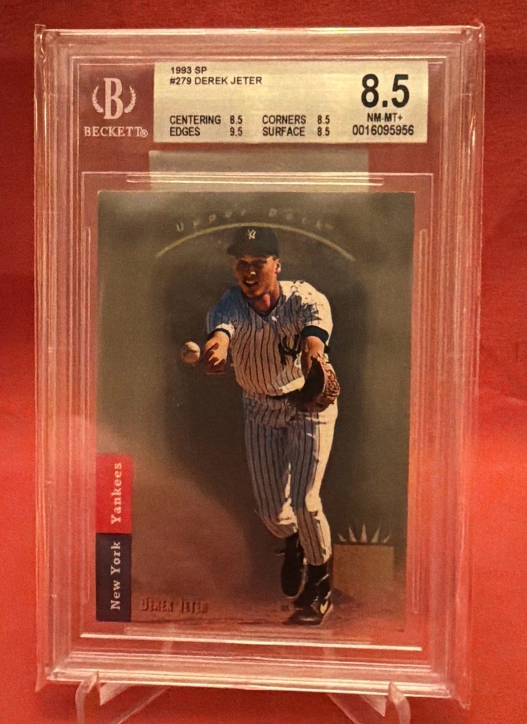 🔥 1993 SP PREMIER PROSPECT DEREK JETER #279 RC BGS 8.5 w/ 9.5 YANKEES ROOKIE