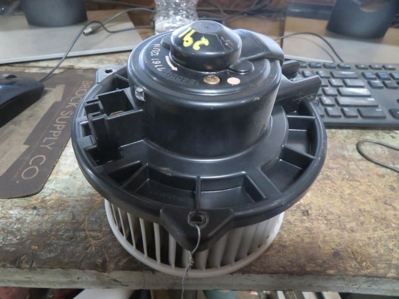 Blower Motor Front Fits 97-04 MONTERO SPORT 159005