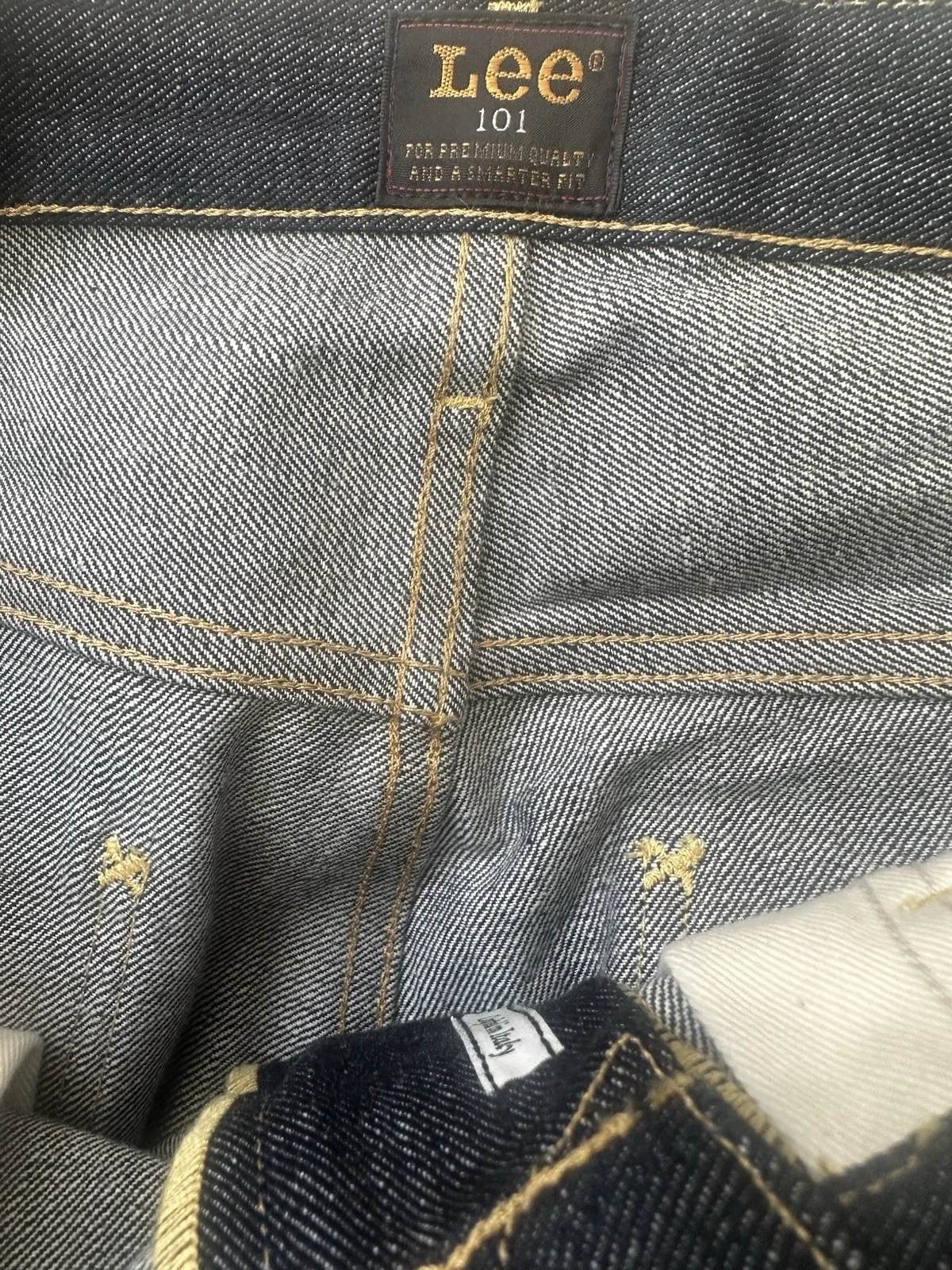 Picture 4 of 10