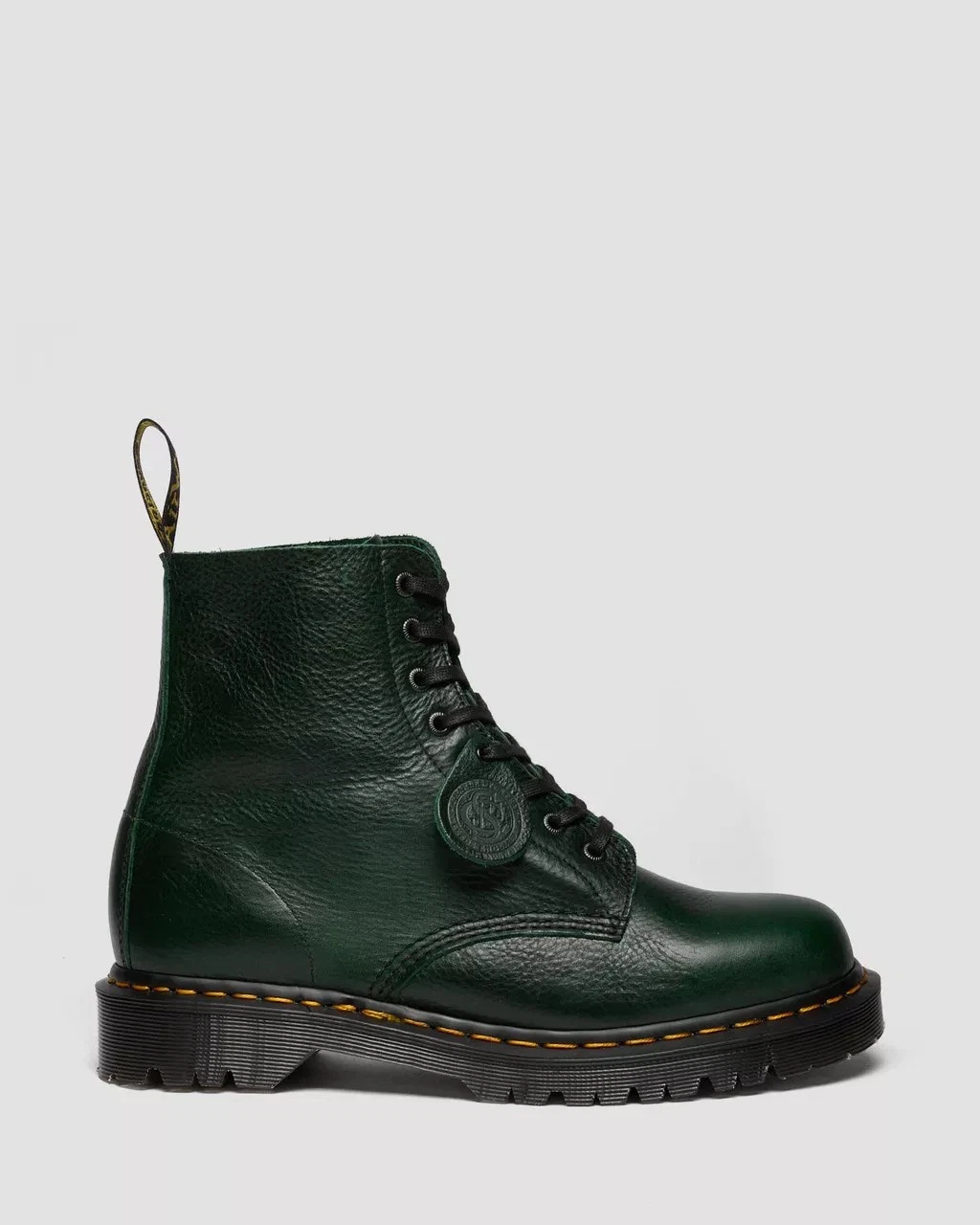 Dr. Martens 1460 Pascal Leather Ankle Boots Made in England Shoes Green
Opens in a new window or tab