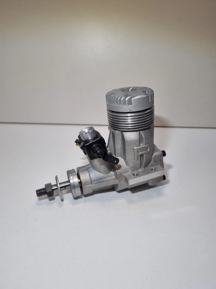 PICCO P60 RC SE GLOW ENGINE RARE  - Immagine 2 di 4