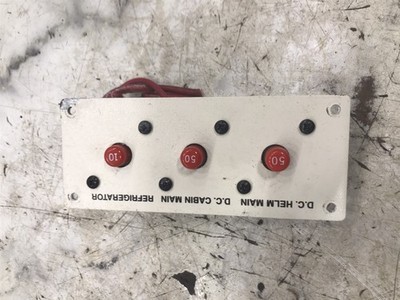 04 Glastron GS249 GS 249 Boat DC 50 50 10 A Amp breaker switch panel