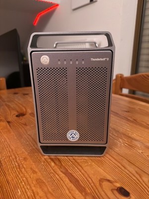 Akitio / OWC Thunder3 Quad X   Thunderbolt 3 HDD & SSD DAS RAID