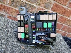 Hyundai Azera Engine Fuse Box Relay Block 12 13 14 2012 ... hyundai azera fuse box identification 