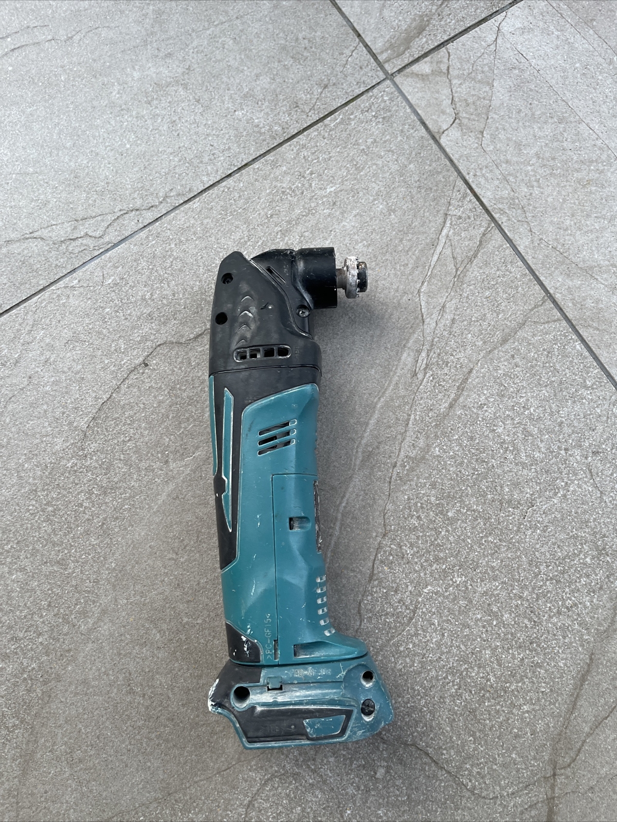 Makita 18v DTM50 Oscillating Multi Tool (FOR PARTS) eBay