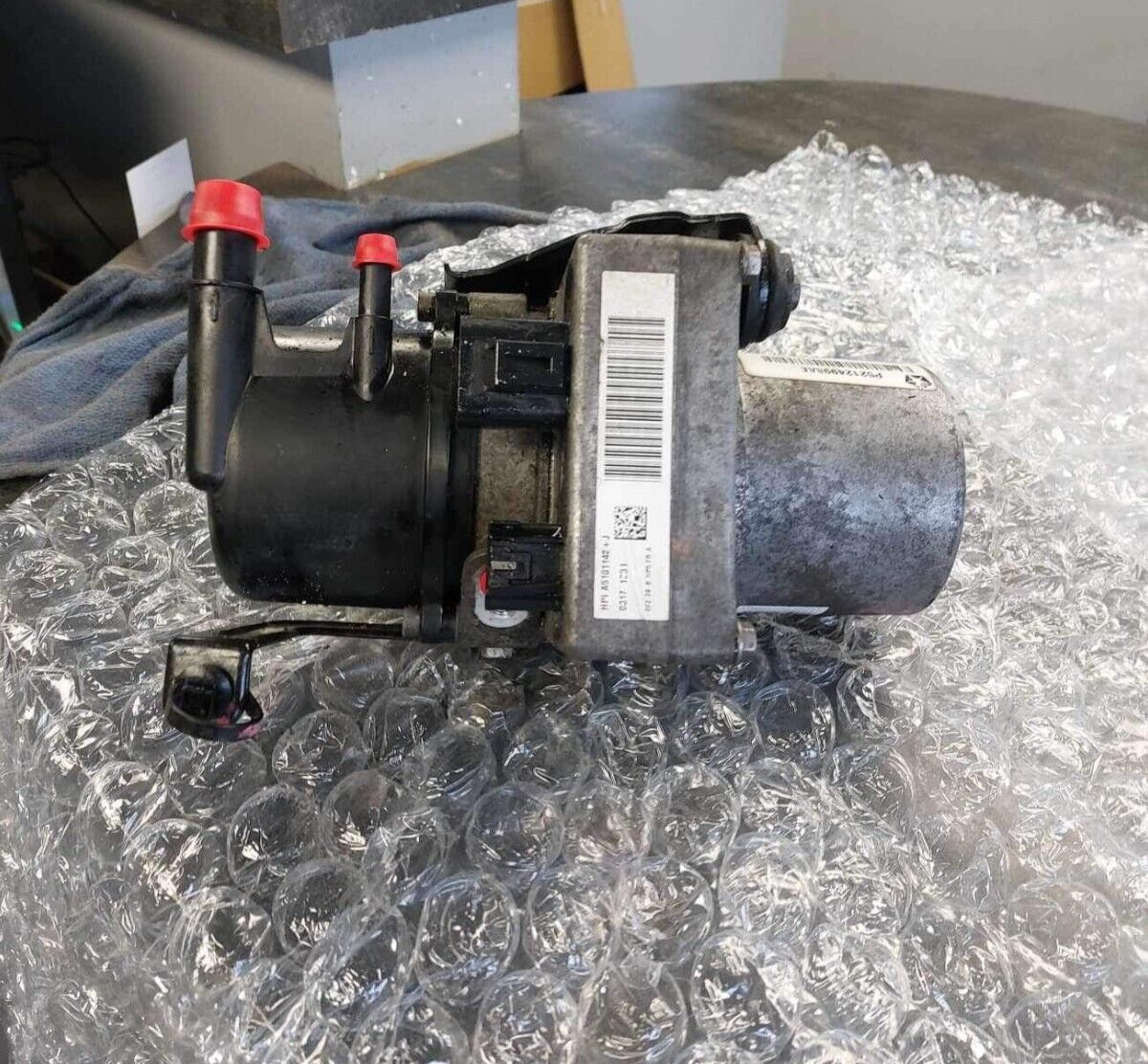 2011-2013 Dodge Durango 12-13 Grand Cherokee Power Steering Pump 3.6L Used