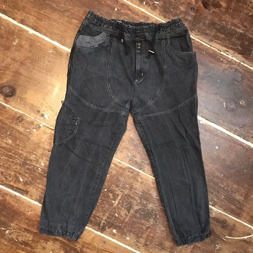 Vintage 90s Baggy Cinch Waist Jeans Boys Husky XL Faded Black Denim Skate Pants - Picture 11 of 12