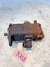 1993 John Deere 8870 Tractor Hydraulic Pump Re44100