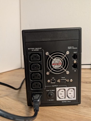 AEG Power Solutions PROTECT A.1400 USV 1400 VA - Afbeelding 4 van 8