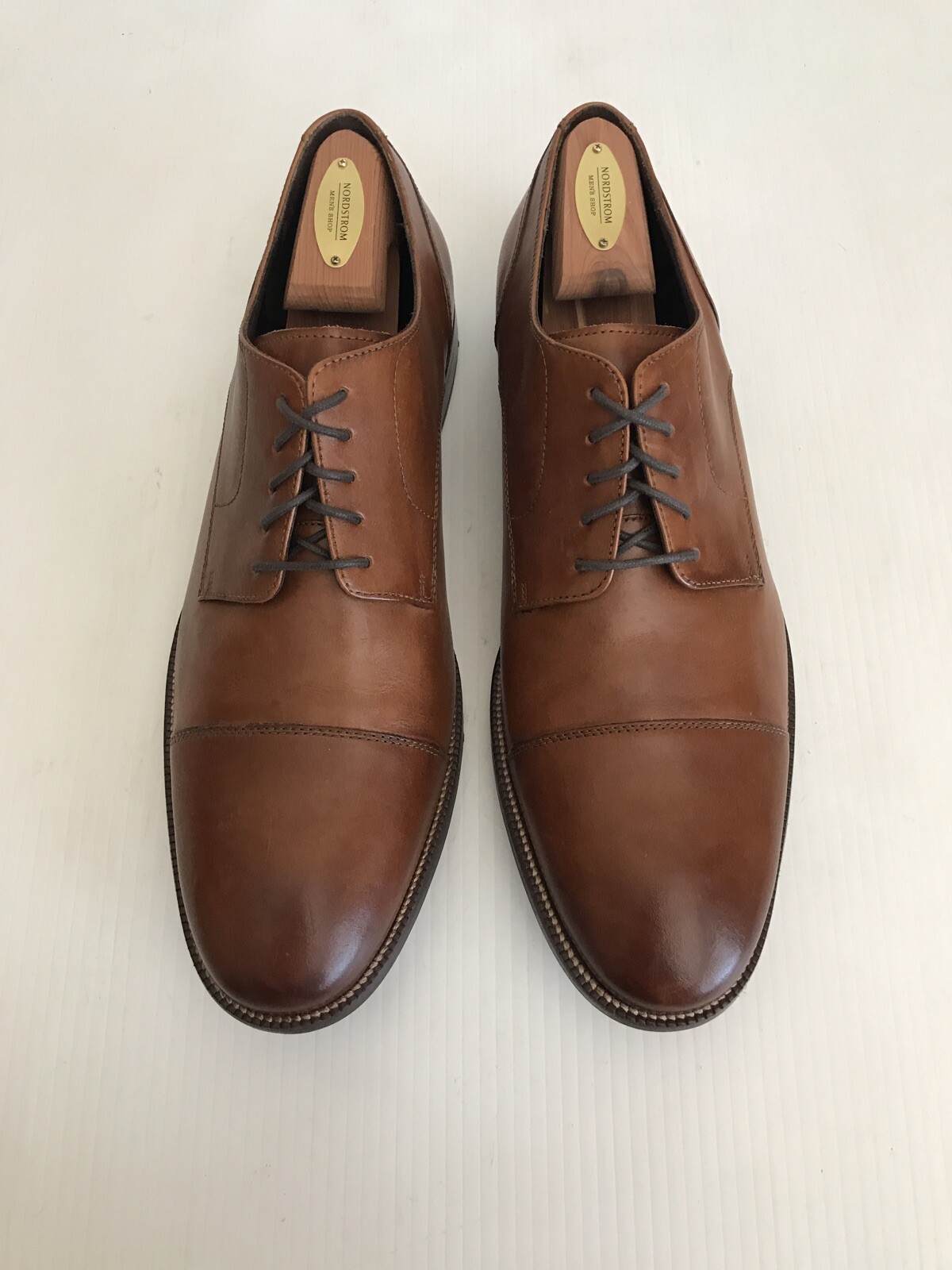 SAOLA Cole Haan Benton Punta a berretto in pelle Derby II C24120 Tan britannico 12 M (X50)