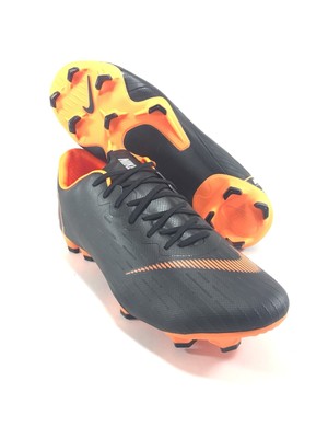 Nike Mercurial Vapor 13 Pro AG PRO Nike Football shoes.