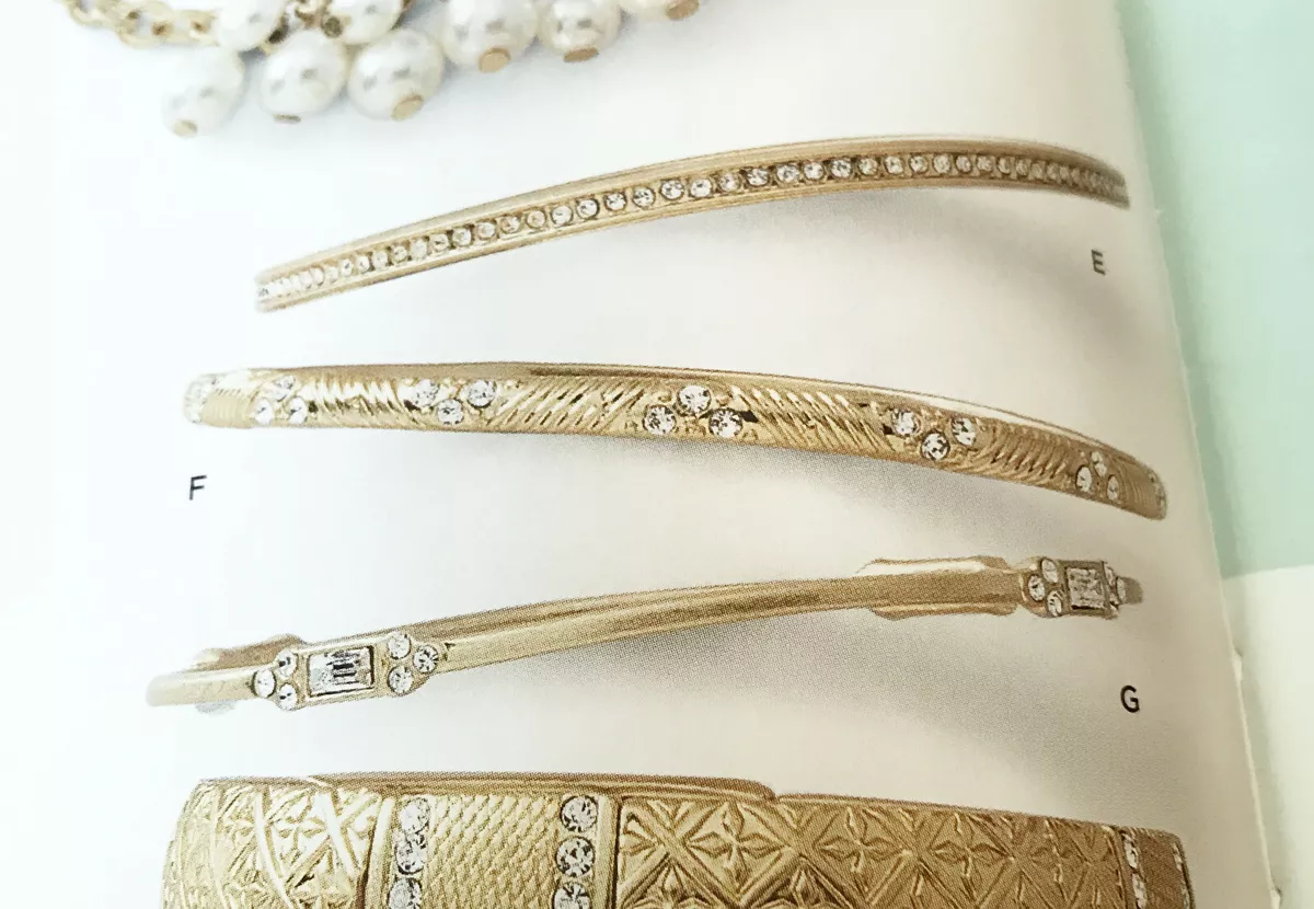 Lia sophia bangle best sale bracelets