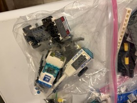 LEGO CITY: Police Station (60047)