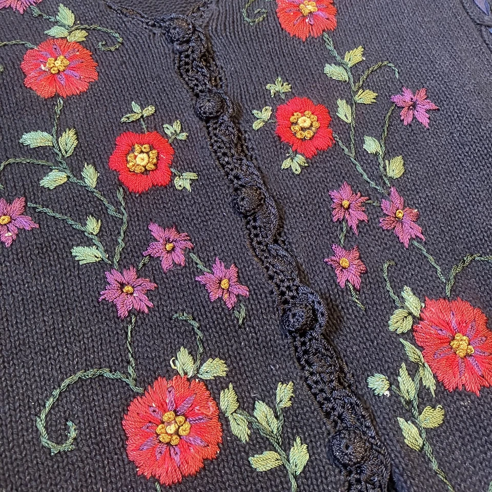 Cárdigan Erika II Bordado Floral Talla Grande 3X Cottage Femenino Crochet Encaje Foto 2 de 4