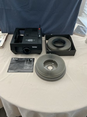Vivitar 5000AF 35mm Slide Projector With Remote 2  Slide Tray Tested Works