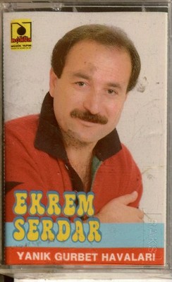 18953--Ekrem Serdar YANIK GURBET HAVALARI     Jelatinli 1.Baski  1992