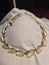 Vintage costume necklace Gold tone 18" choker Almond shaped lucite stones