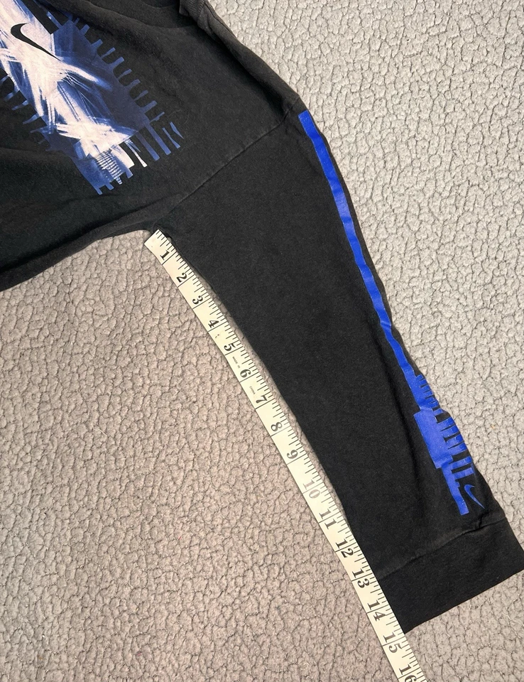 Винтажная черная и синяя рубашка с длинным рукавом 1990-х Nike для больших мальчиков размер маленький - Изображение 3 из 4