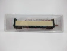 Micro-Trains 05400171 N BC Rail 61' 8" Bulkhead Straight Side Flatcar #11211 EX