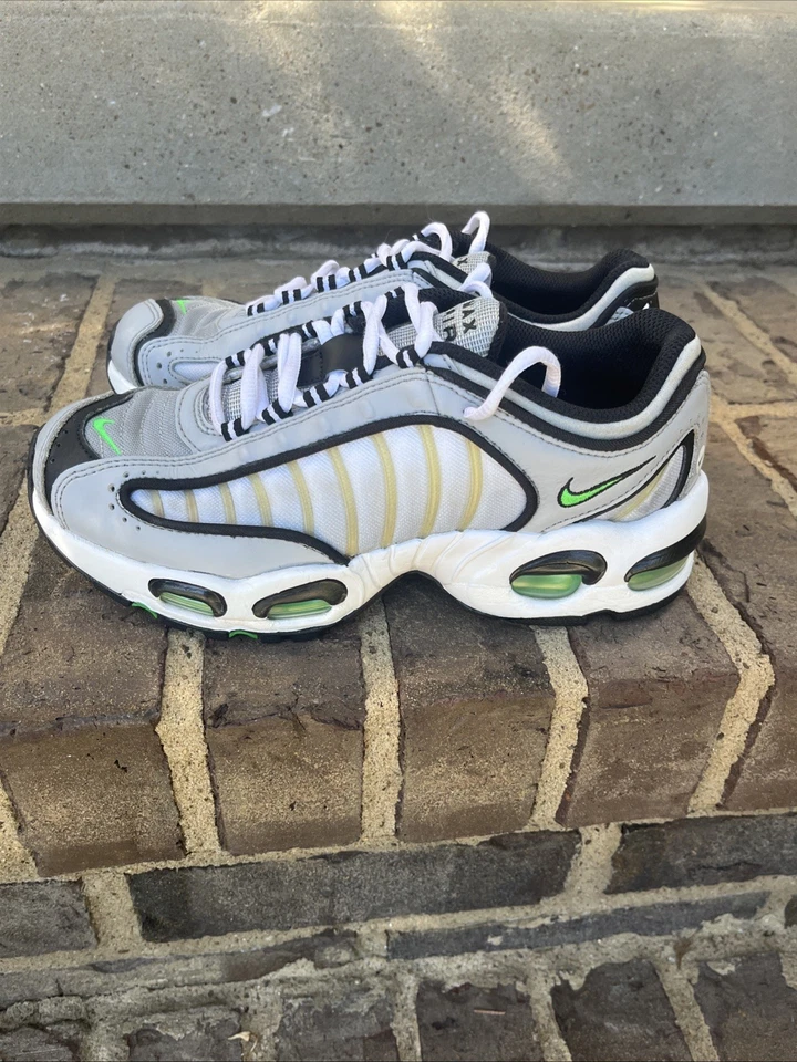 NIKE AIR MAX TAILWIND 4 TALLA 5.5Y GS ESCUELA PRIMARIA BQ9810 006 Mujer’s 7 Foto 3 de 4