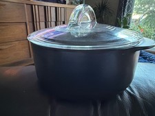Pampered Chef Rockcrok Rock Crock 2 Qt Casserole Dish with Lid