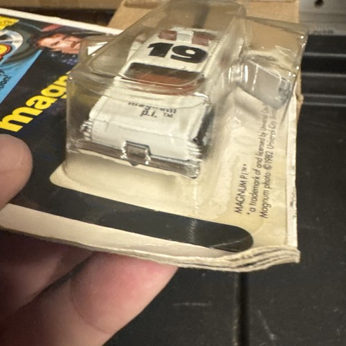 Tough wheels Police Magnum PI Diecast 1982 1/64 Lesen - Bild 8 von 12