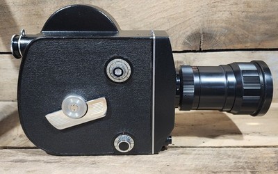 KRASNOGORSK-3 16mm Movie Camera 1979 I believe. READ DESCRIPTION