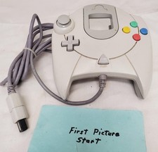Sega Dreamcast HKT-7700 White Video Games Con...