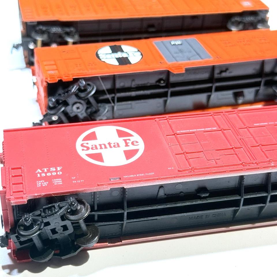 Lote de (6) vagones de carga escala HO SANTA FE RIO JERSEY CP TREN SIN PROBAR Foto 2 de 4