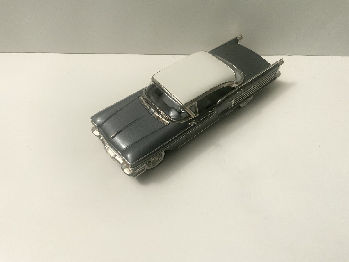 【ERTL ミニカー】American Classics 1:43 3台セット ERTL ミニカー】American Classics 1:43 3台セット - メルカリ