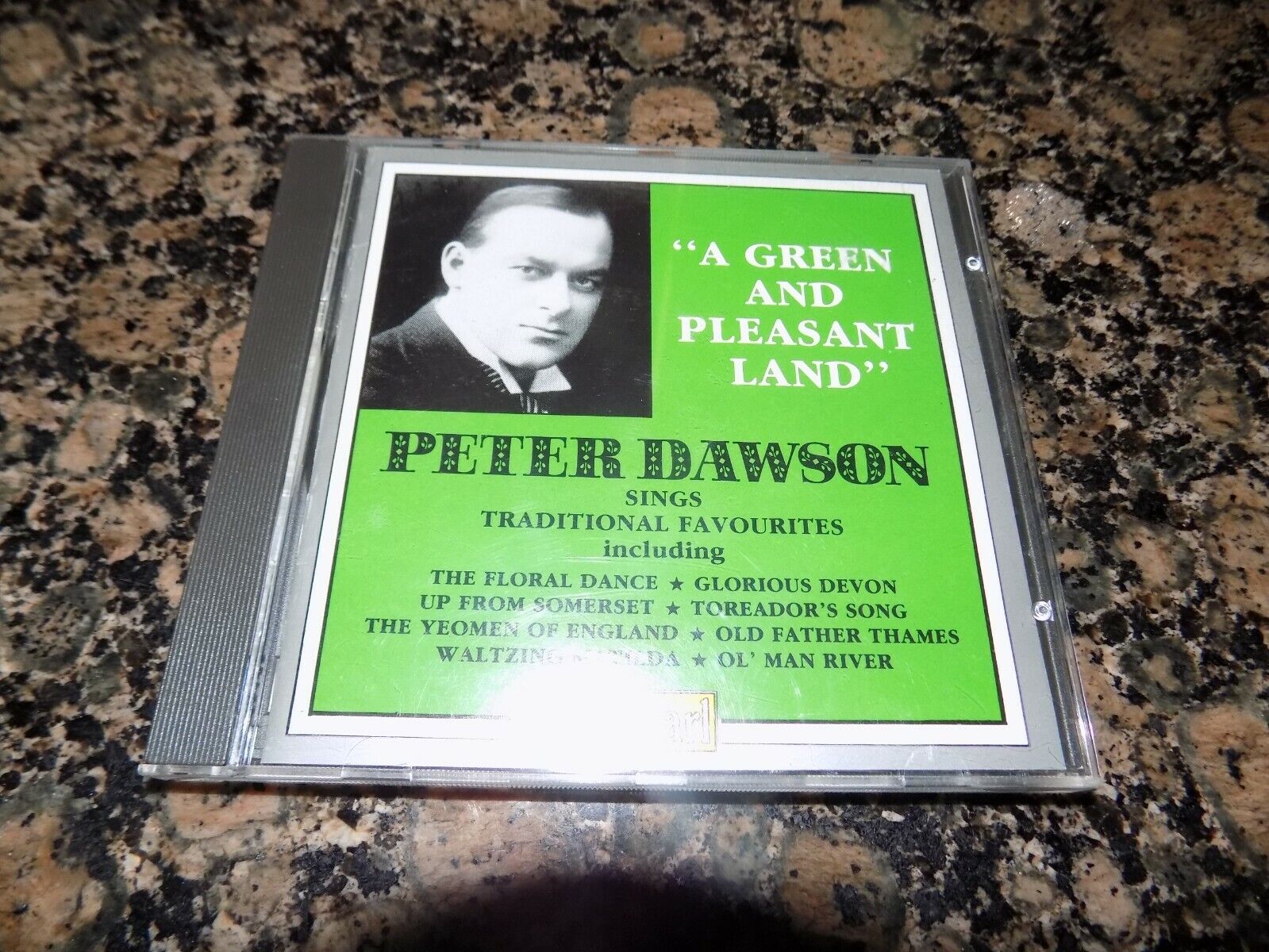  CD PETER DAWON " A GREEN & PLEASANT LAND "  
