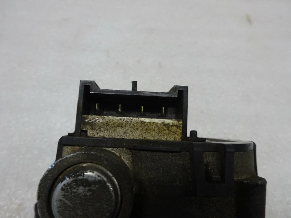 1993-1995 Mercury Sable Windshield Wiper Motor OEM AK2203136 - Image 3 of 4