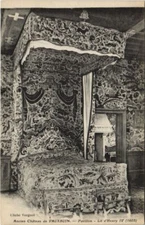 Old postcard old castle of vauxbuin pavilion (158923)