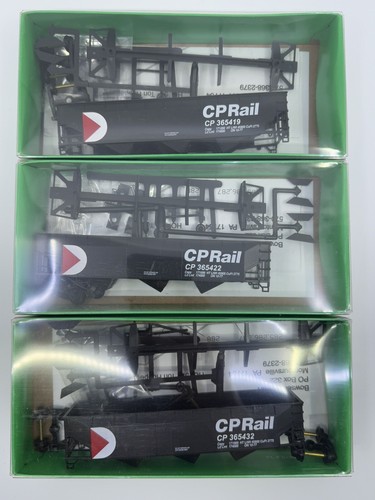 HO Bowser 691-11015 Canadian Pacific 70 Ton Offset Tolva Kit Set (Paquete de 3) CP | Zustand: New
