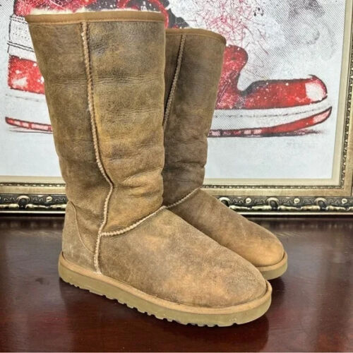 UGG Australia Classic Tall Bomber Shearling Boot Women's size 9 Leather Brown - Picture 1 of 9