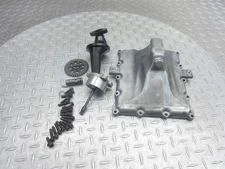 2006 05-06 Suzuki GSXR 1000 GSXR1000 Oil Pan Sump Engine Belly Cover Lower Motor