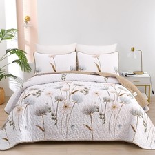 Floral Reversible Quilt Set Lightweight Microfiber Coverlet All Season Bedding