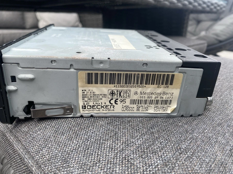 Original Mercedes Kassetten Autoradio Becker BE1150 + Radio Code - Bild 4 von 4