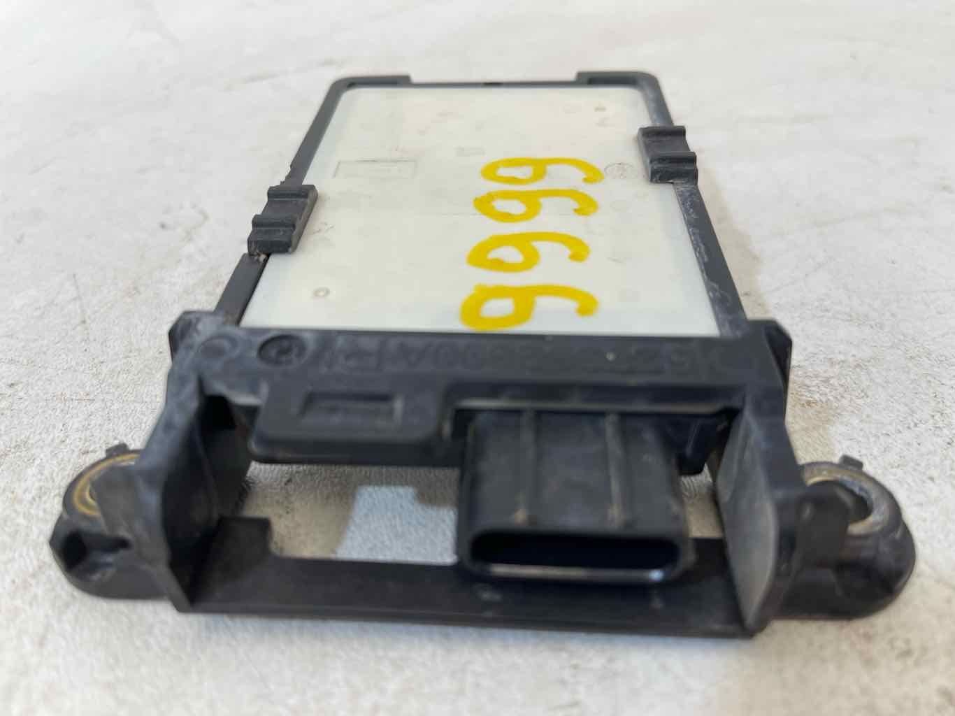 FITS 2016 - 2019 HONDA PILOT Blind Spot Module Right Quarter Mounted OEM