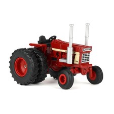Ertl 164 International Harvester 1468 Open Station Tractor Dual Wheels 44450