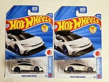 ¡NUEVO! Hot Wheels 2026 Toyota Prius Custom JDM con caja de techo y sin (estuche C)- Lote de 2