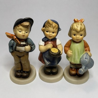 Lot of 3 Goebel M.I. Hummel Club Figurines 560 629 729 Germany TMK 7