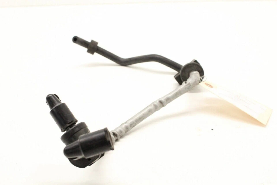 Volkswagen Jetta Rabbit GTI 2006-2010 válvula de purga de bote de combustible OEM usada Foto 2 de 4