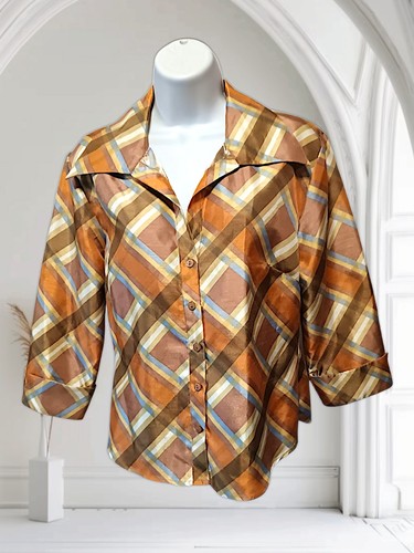 Selene Sport Sz M, 3/4 Sleeve Plaid Button Up Blouse, Gold Multicolor. NS-9