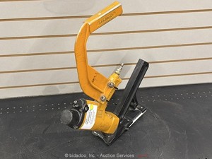 Bostitch BTFP12569 Pneumatic Hardwood Flooring Cleat Nailer bidadoo