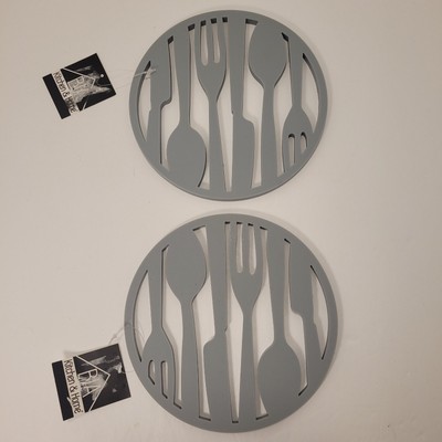 BIA Kitchen NWT Silicone Trivet Set Of 2 Flatware Pattern Heat Resistant Gray