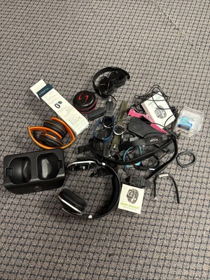 Mixed Lot of Electronics, See The Pictures For More Details (AS-IS UNTESTED) 